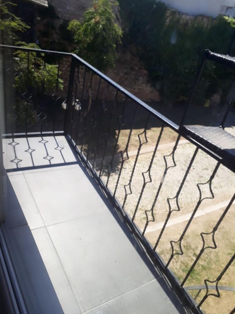 Turgut Hotel Estambul Exterior foto