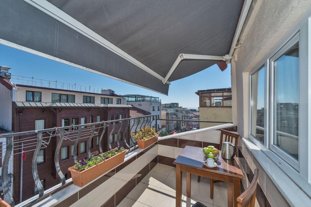 Turgut Hotel Estambul Exterior foto