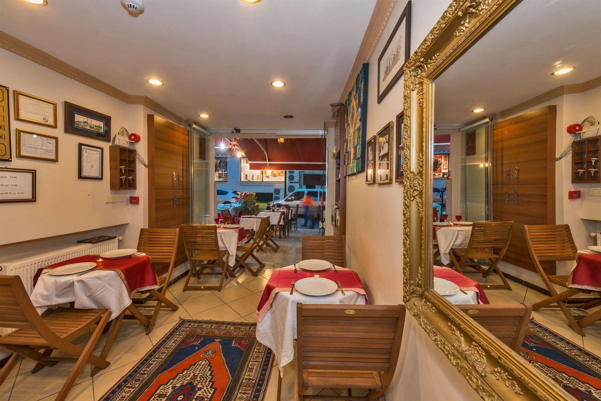 Turgut Hotel Estambul Exterior foto